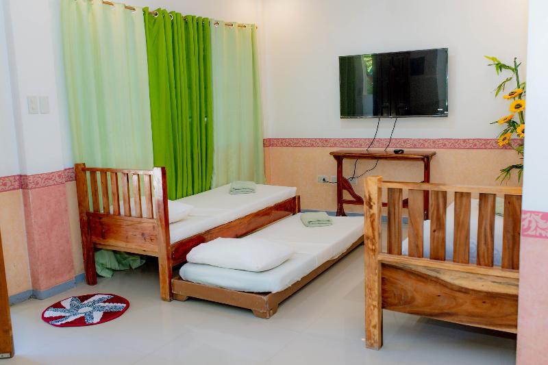 Villa Paraiso Resort & Waterpark Camiguin By Zuzu image