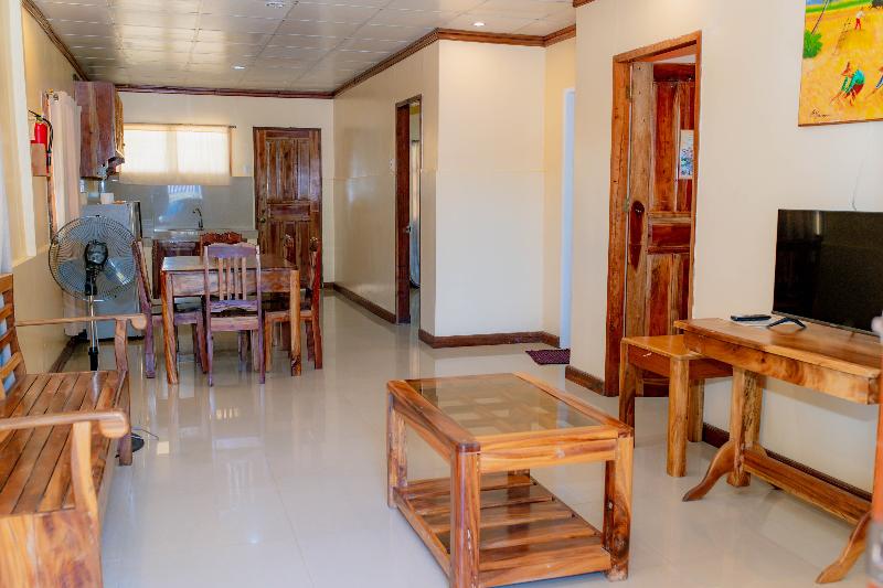 Villa Paraiso Resort & Waterpark Camiguin By Zuzu image