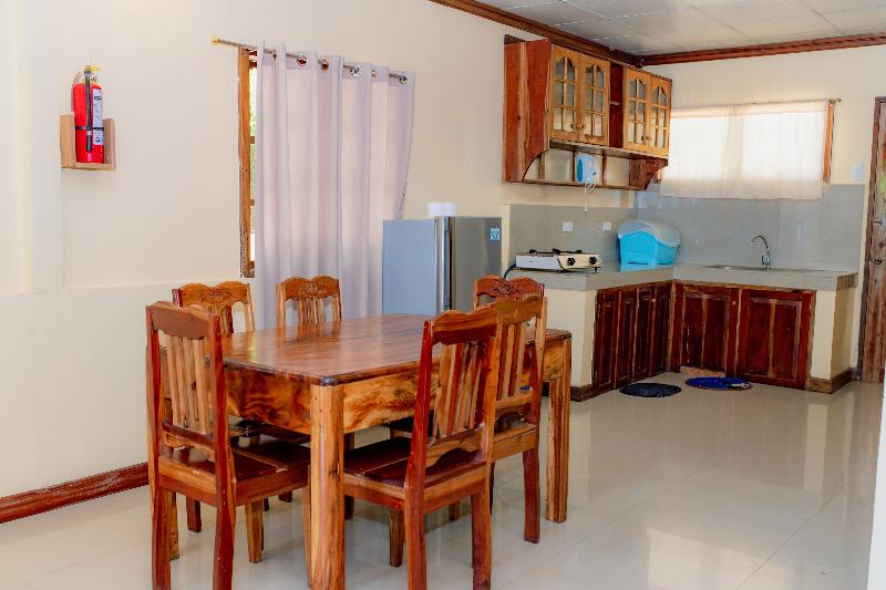 Villa Paraiso Resort & Waterpark Camiguin By Zuzu image