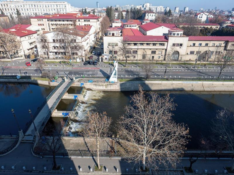 Le Blanc Cotroceni image