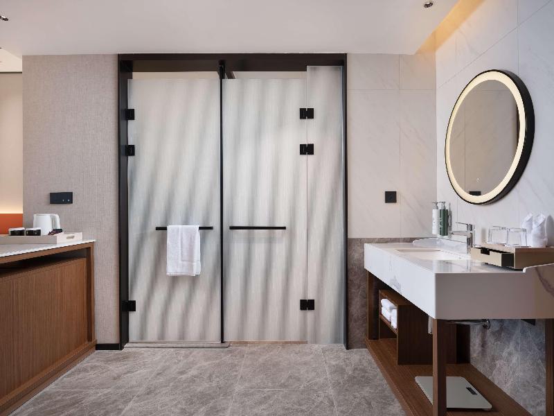Hilton Garden Inn Bazhong Bazhou image