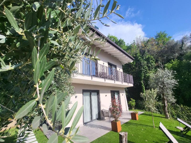Attilio High Living Suites - Adults Only image