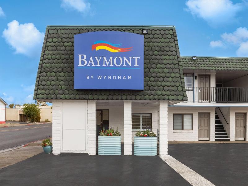 Baymont By Wyndham Susanville — general view