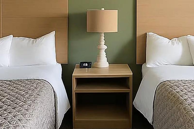 Travelodge By Wyndham Atlanta Illinois image