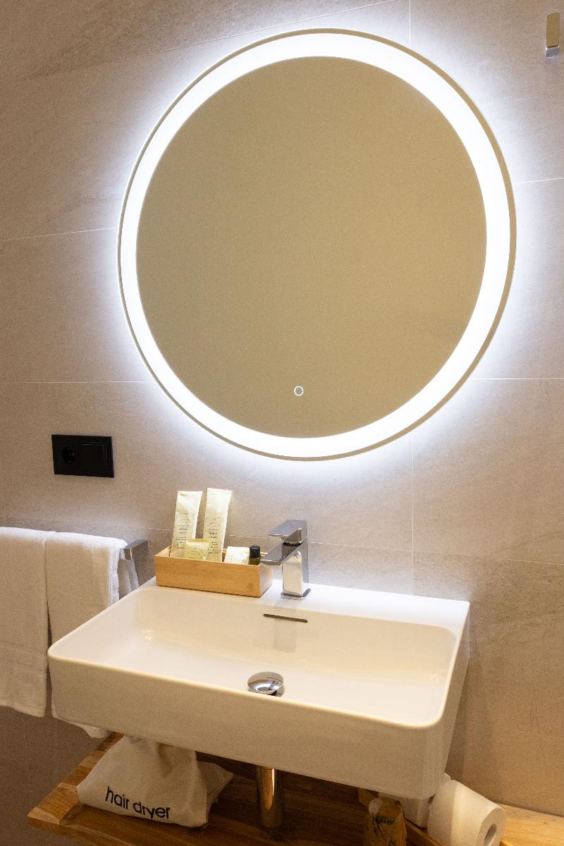 Pardavila 57 Slow Hotel image