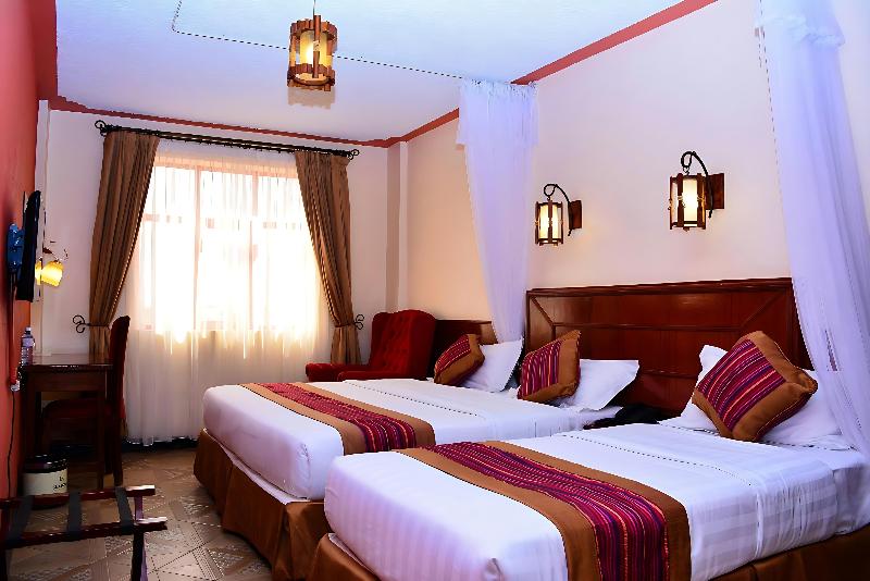 Seasons Aiport Hotel image