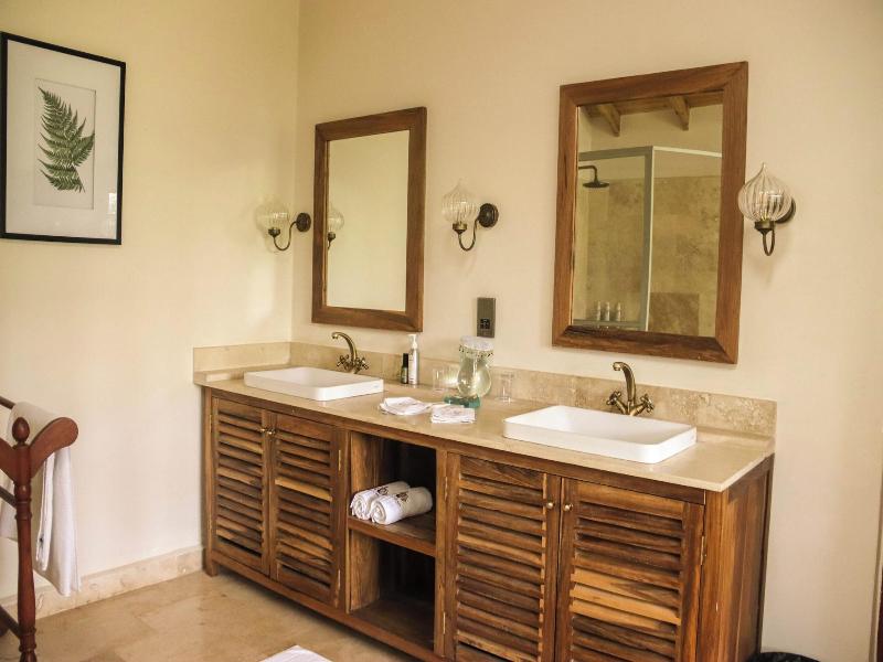 Karen Blixen Coffee Garden & Cottages image