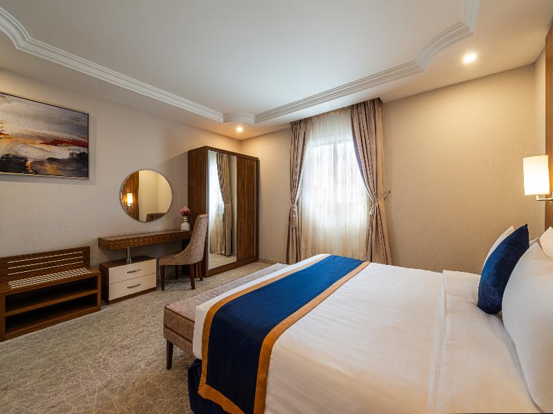Al Qasr Al Wadeen image