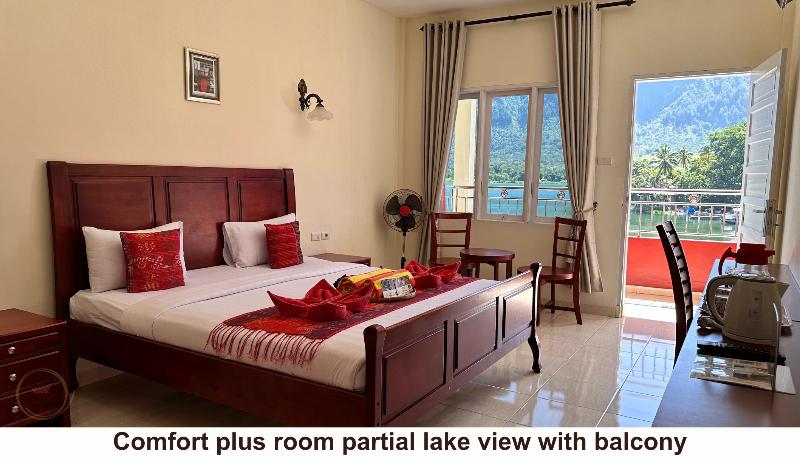 Zoes Paradise Waterfront Hotel image