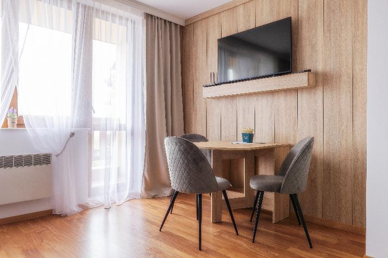 Pirin Sense Apartment Complex image