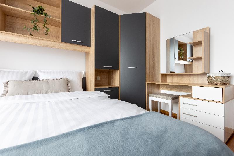 Pirin Sense Apartment Complex image