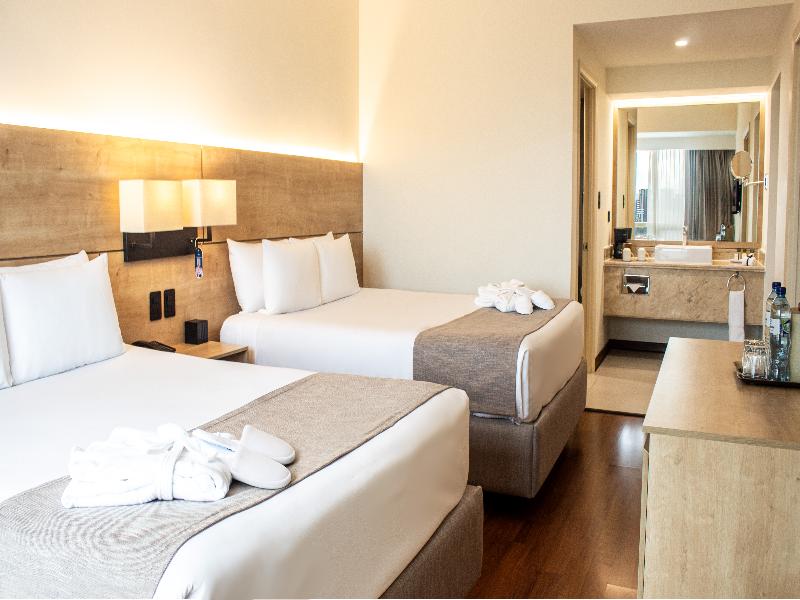 Clarion Suites Guatemala City image