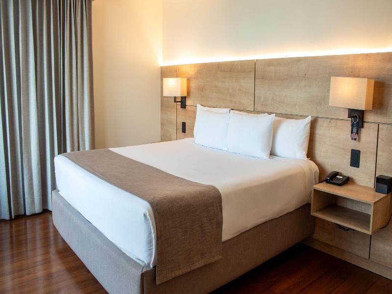 Clarion Suites Guatemala City image