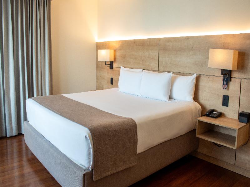 Clarion Suites Guatemala City image