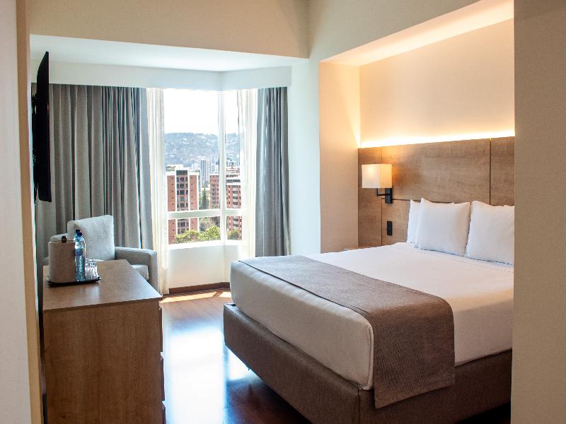 Clarion Suites Guatemala City image