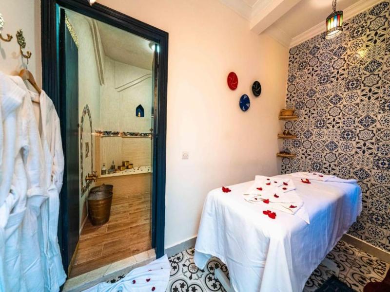 Riad Kiyanjana image