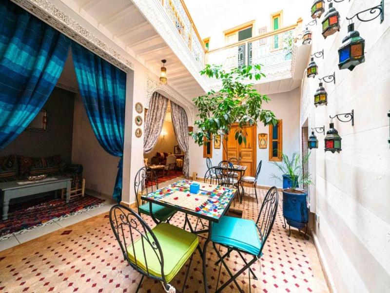 Riad Kiyanjana image