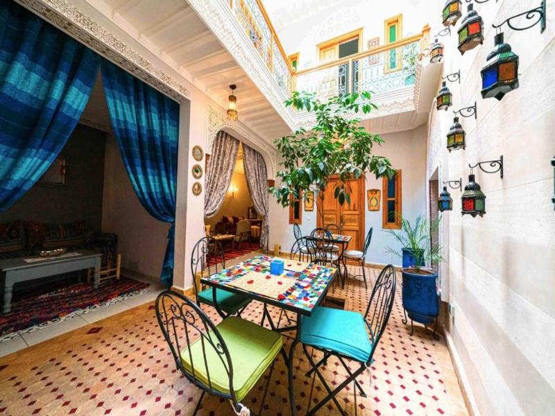 Riad Kiyanjana image