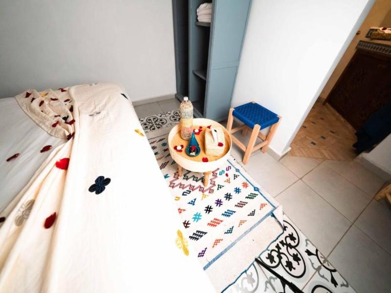 Riad Kiyanjana image