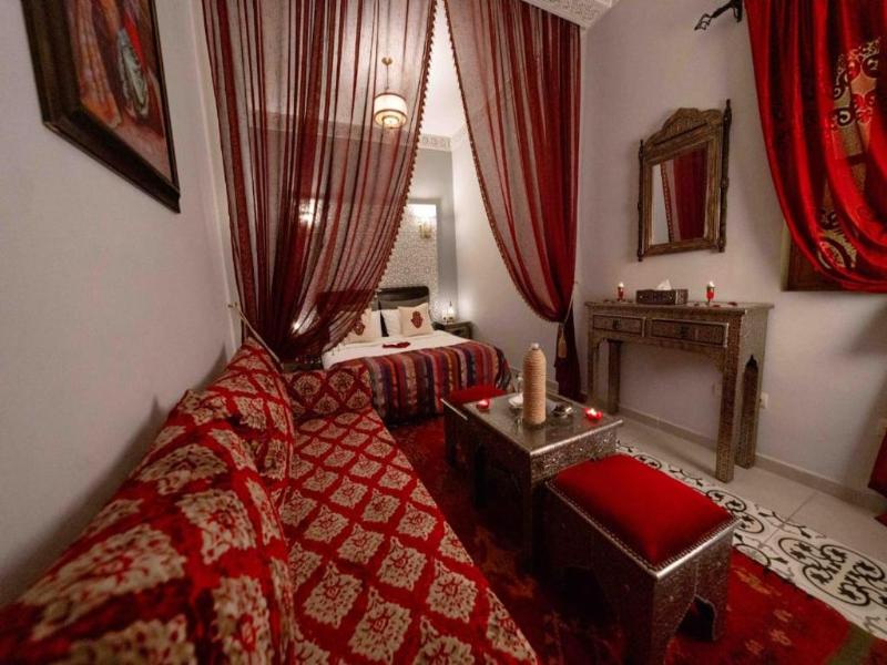Riad Kiyanjana image