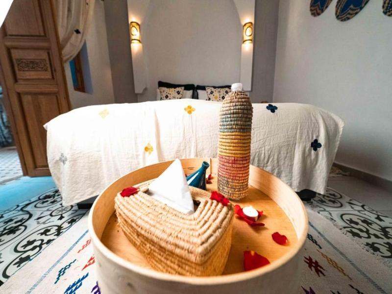 Riad Kiyanjana image