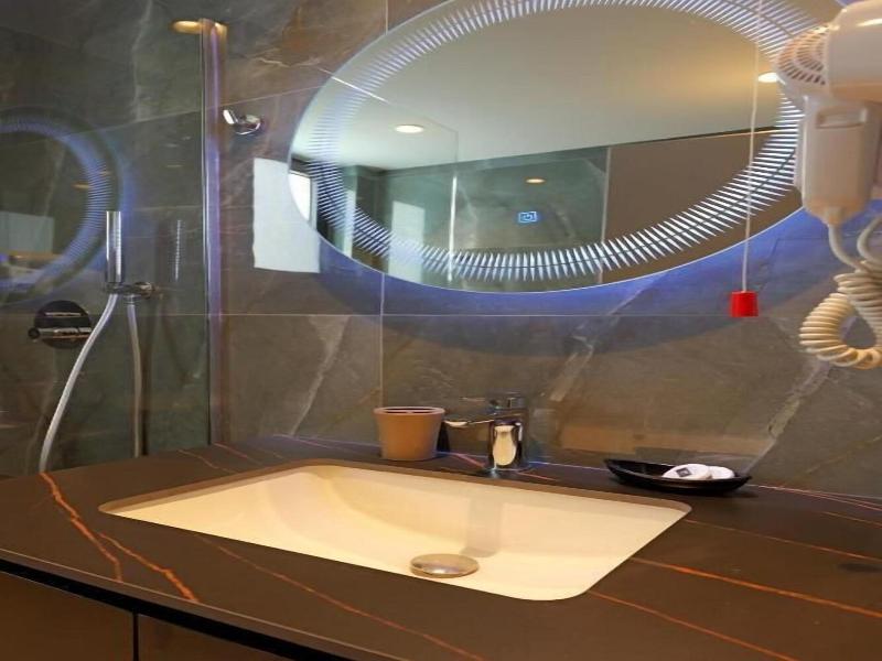 Ori Mare Hotel image