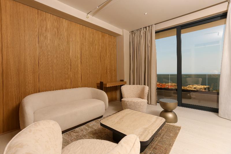 Sol Boutique Hotel image