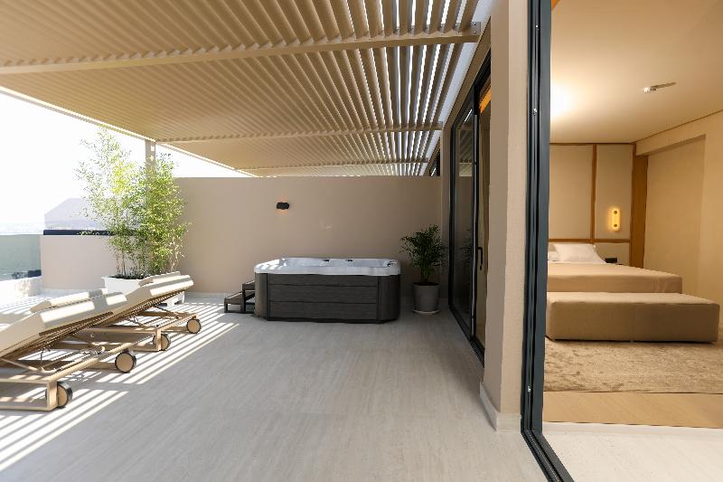 Sol Boutique Hotel image