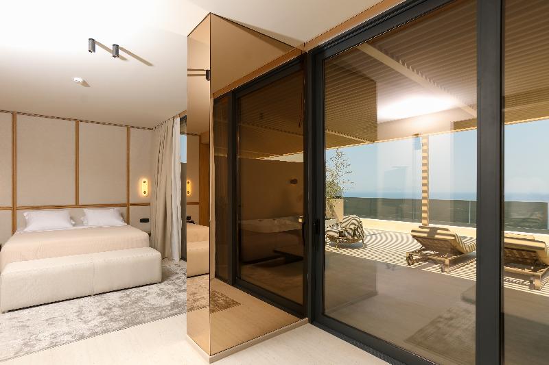 Sol Boutique Hotel image