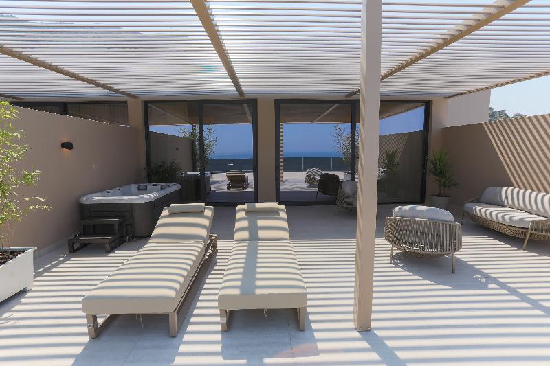 Sol Boutique Hotel image