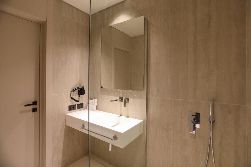Sol Boutique Hotel image