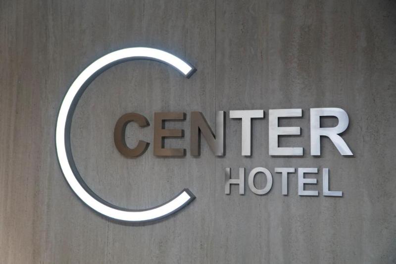 Center Hotel