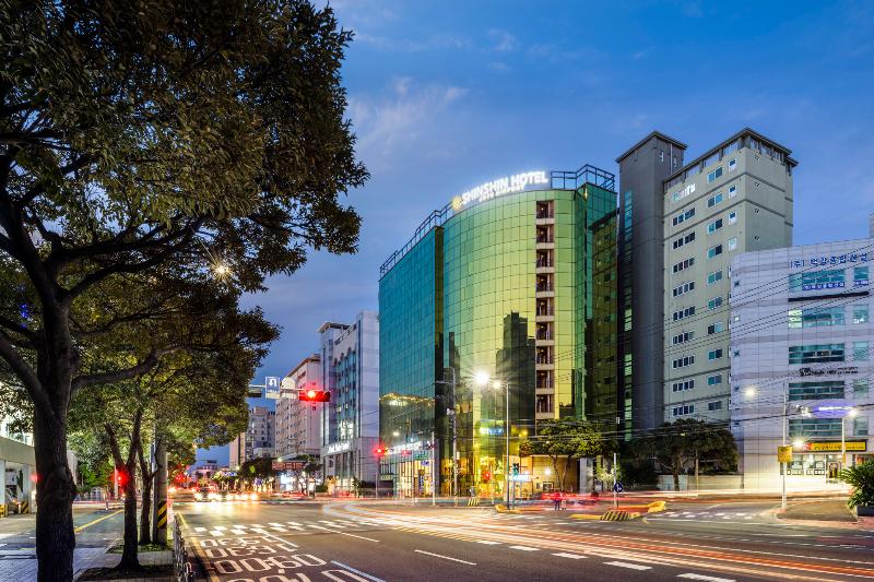 Shinshin Hotel Jeju Airport image