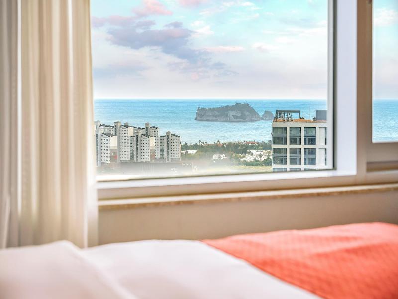 Shinshin Hotel Jeju Worldcup image