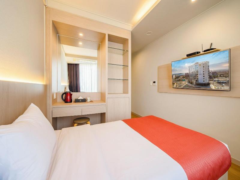 Shinshin Hotel Jeju Worldcup image