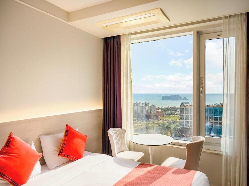Shinshin Hotel Jeju Worldcup image