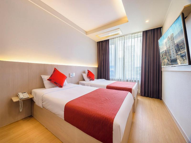 Shinshin Hotel Jeju Worldcup image