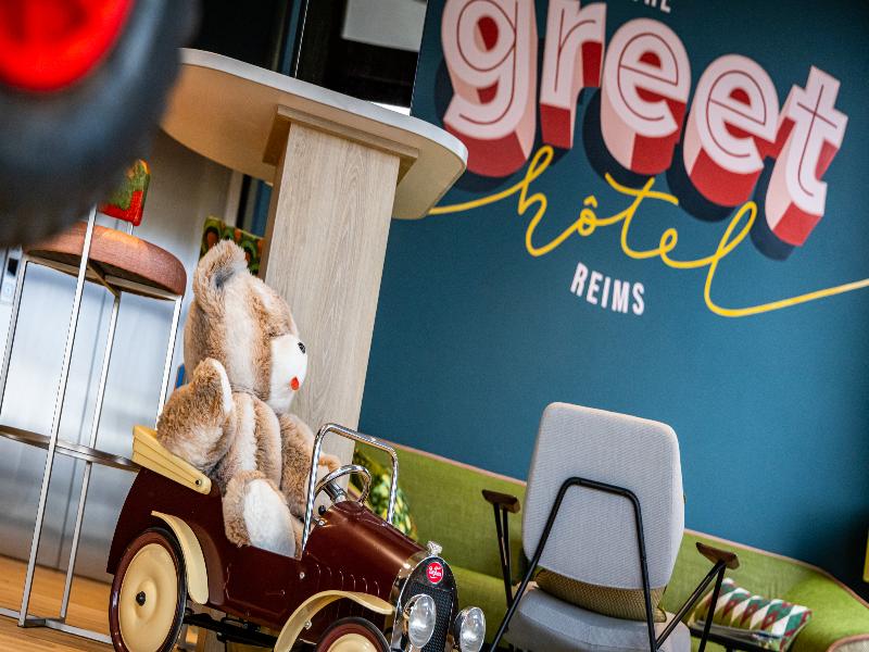 Greet Hotel Reims Tinqueux image