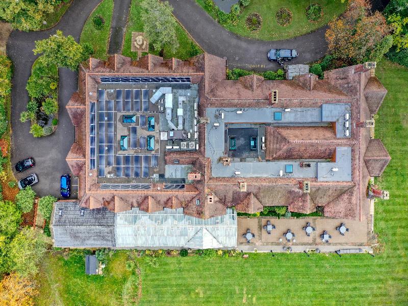 Stanhill Court  image