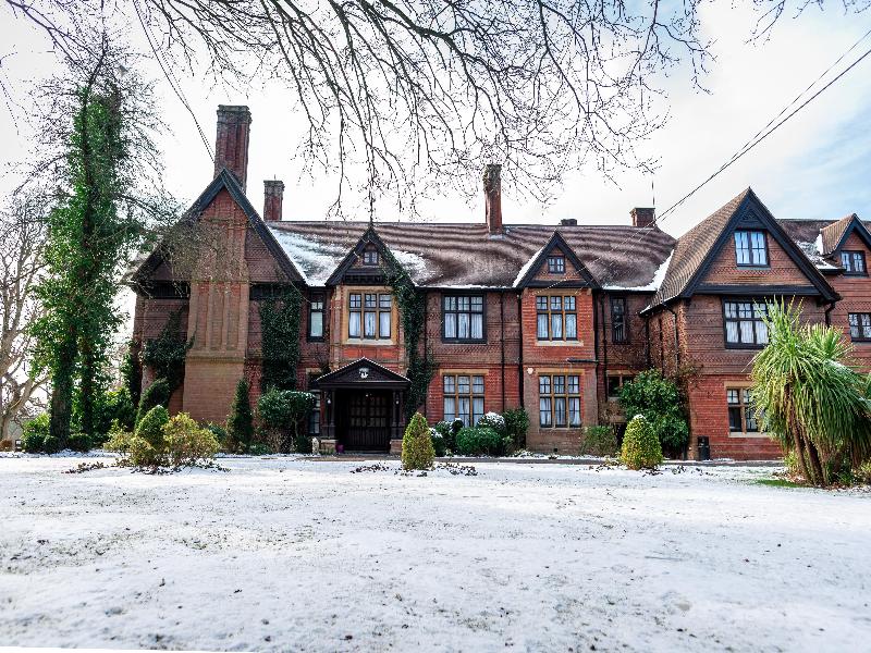 Stanhill Court  image
