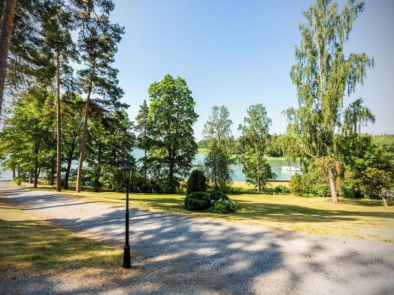 Villa Wolax image