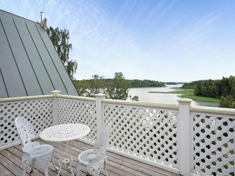Villa Wolax image