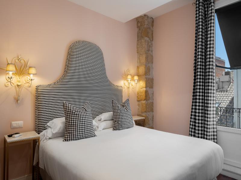 Hotel Carmen Boutique  image