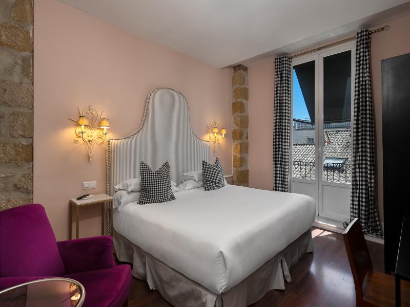 Hotel Carmen Boutique  image