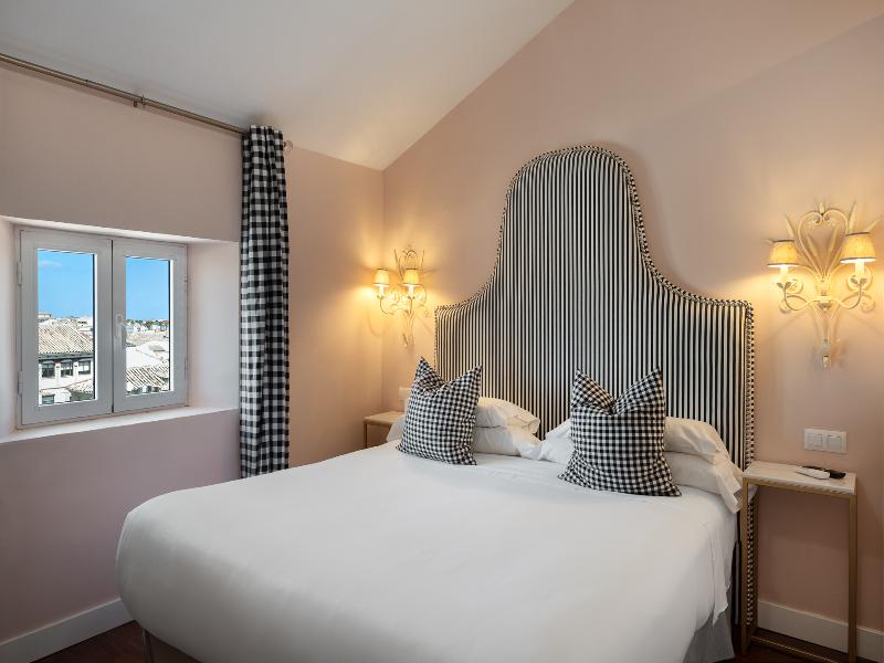 Hotel Carmen Boutique  image