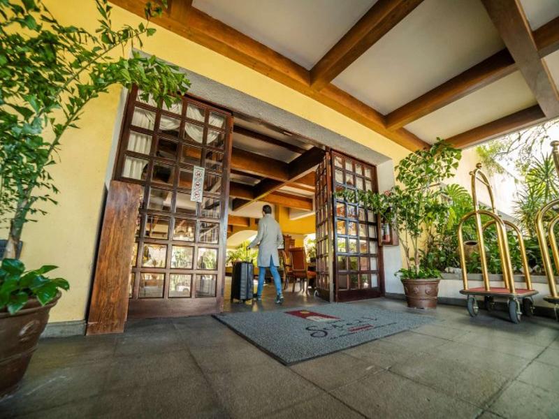 Hotel Soleil La Antigua
