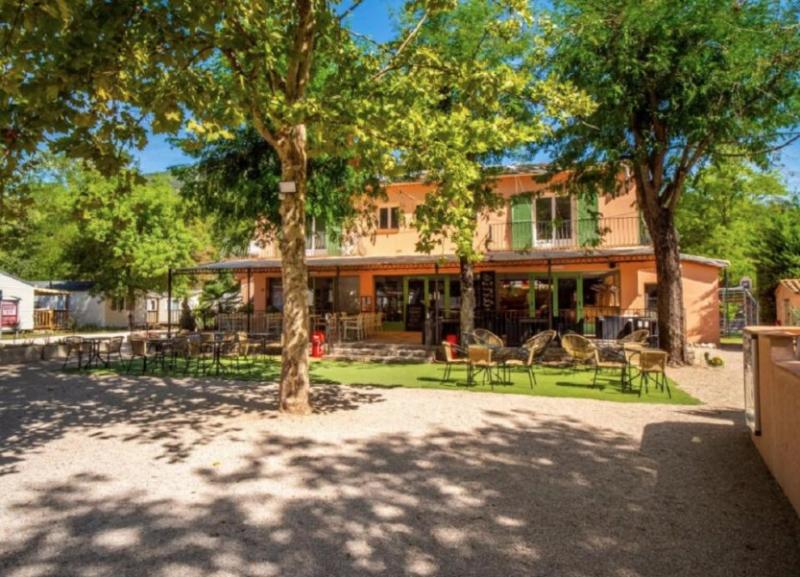 Les Rives Du Loup - Camping & Hotel image