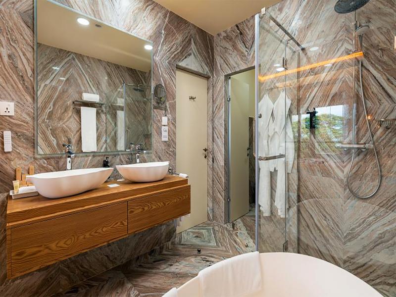 Garden Hill Resort & Spa image