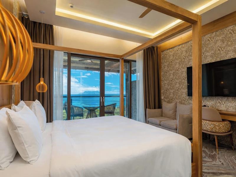 Garden Hill Resort & Spa image