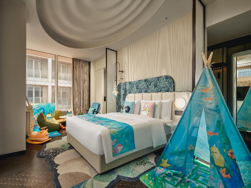 Hotel Indigo Shanghai Harbour City By Ihg image